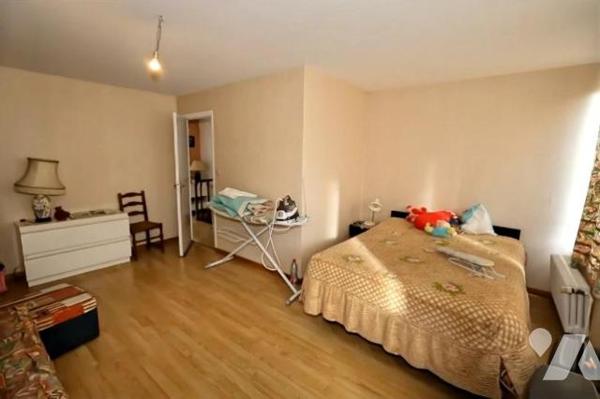 MAISON SEMI MITOYENNE PROCHE CENTRE VILLE