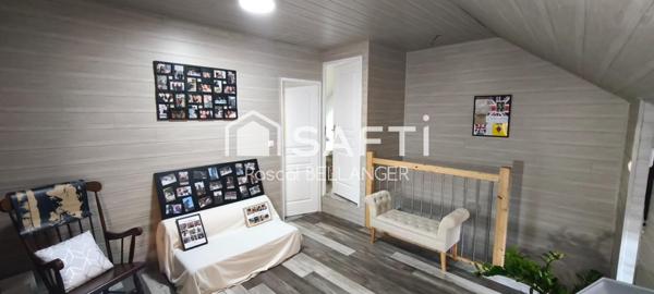 Venez découvrir cette ravissante maison de 80m², un véritable coup de cœur, entièrement restaurée avec soin par artisan. Idéalement située à l'extérieur du bourg, sans aucun vis-à-vis.