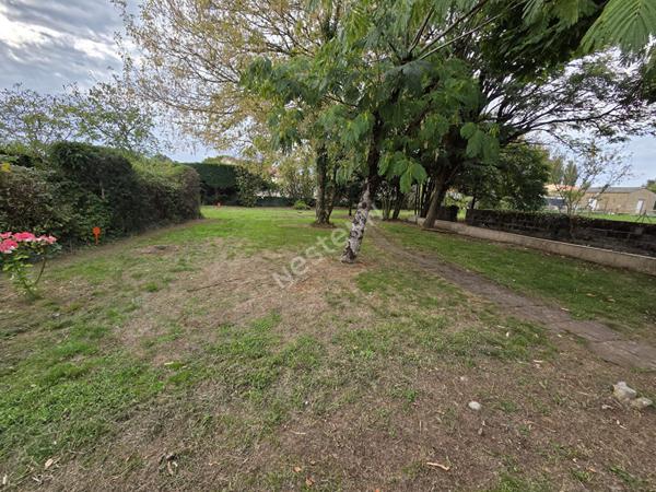 Terrain constructible à vendre Mormaison 496m²