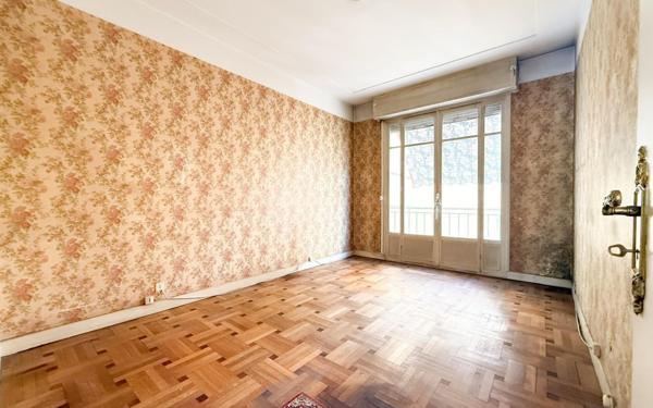 Appartement à vendre    2 pièces • 59,75 m2 Nice