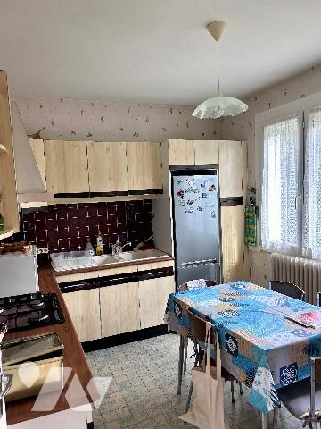 A Vendre / Maison familiale à rénover quartier de la CHEVALERIE - TOURS NORD