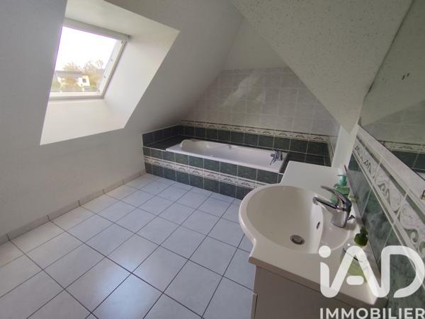Maison à vendre 8 pièces 148 m² Lannion