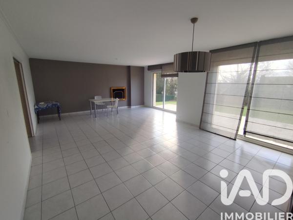 Maison à vendre 8 pièces 148 m² Lannion