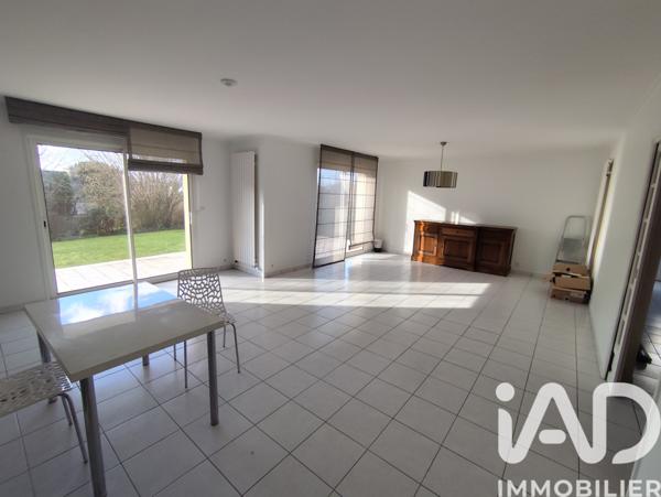 Maison à vendre 8 pièces 148 m² Lannion
