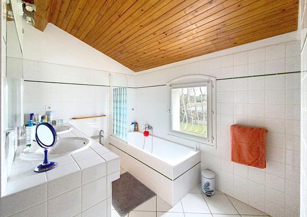 Belle maison 146 m², piscine, à Montauban secteur Saint Martial