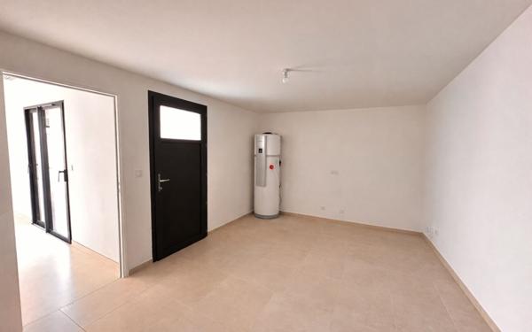 Maison à vendre    4 pièces •  Rodilhan