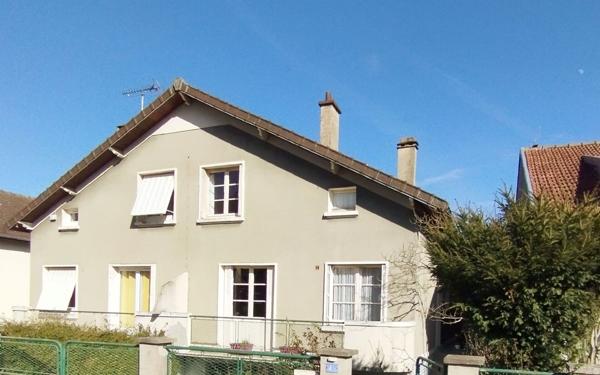 Maison à vendre    5 pièces •  Corbeil-Essonnes