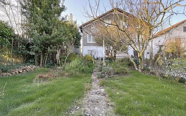 Maison à vendre    5 pièces •  Corbeil-Essonnes