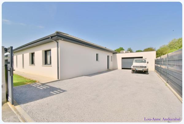 VILLA RECENTE - PLAIN-PIED - 160 M²