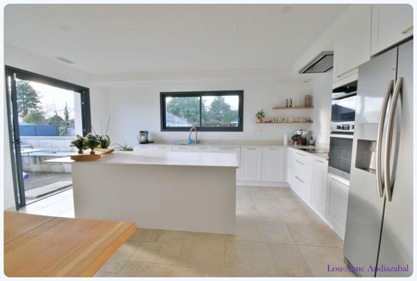 VILLA RECENTE - PLAIN-PIED - 160 M²