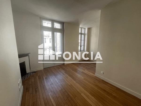 Location Appartement 3 pièces 57.38 m² - 10 AVENUE DU GENERAL DE GAULLE Angouleme 16000