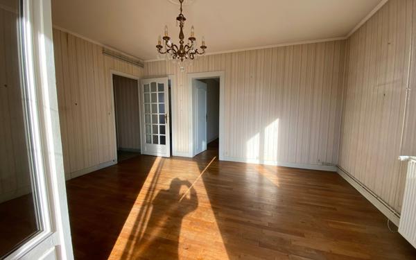 Appartement à vendre    4 pièces •  Limoges
