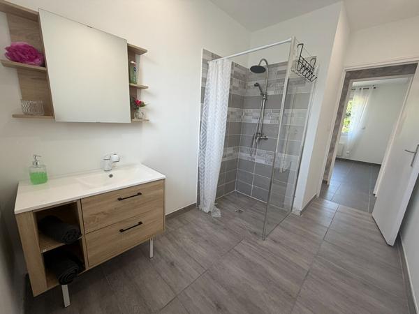Maison neuve 3 chambres - Plain-pied - Quartier calme- Faibles consommations - Varennes-Vauzelles- 2h30 PARIS- commerces - écoles -