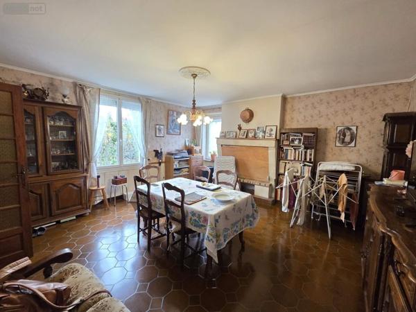 Maison à vendre à Mettray dans l'Indre-et-Loire (37390), ref : 001/2473