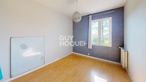 Maison 7 pièces de 141 m² à Sartilly-Baie-Bocage 50530 · Quartier Angey