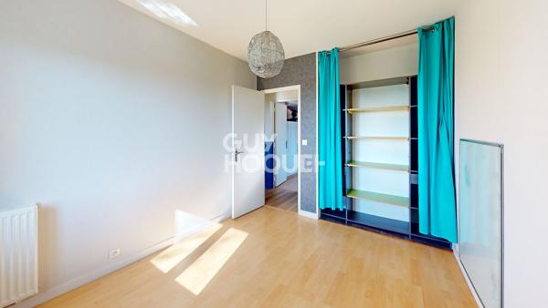 Maison 7 pièces de 141 m² à Sartilly-Baie-Bocage 50530 · Quartier Angey