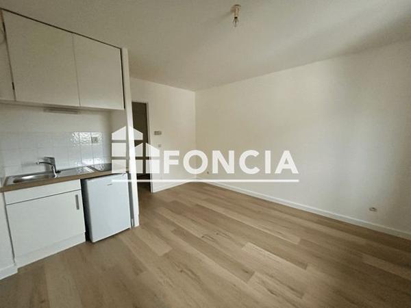 Location Studio 21.82 m² - 6 RUE ARLEQUIN Cran Gevrier 74960