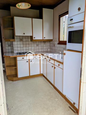 Maison type chalet au bord de la rivière d'ain