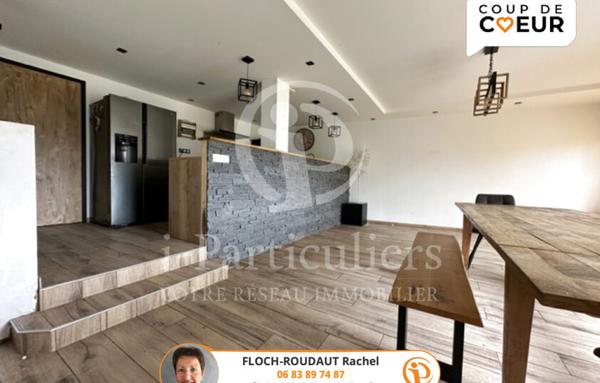 Secteur privilégié pour cette maison contemporaine proche des plages.