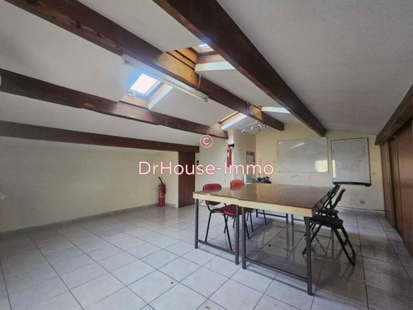 Immeuble à vendre de 105 m²