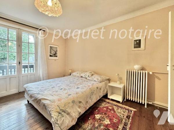 &#127969; Élégante Maison Bourgeoise ? Centre-Ville ? Jardin, Parking et Garage 

Située en p...