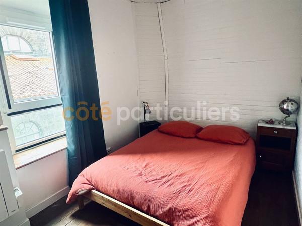 Location Appartement61,82 m² - 2 Pièces - CLERMONT-FERRAND (63000)