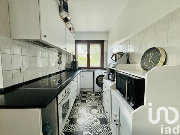 Apartment for sale 3 rooms 63 m² Marnes-la-Coquette