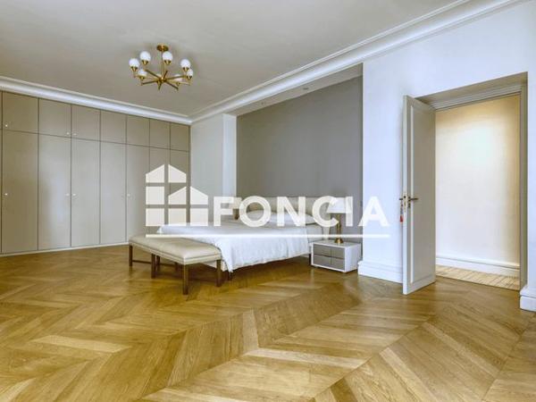 À vendre Appartement 7 pièces 375 m² - Paris 75016