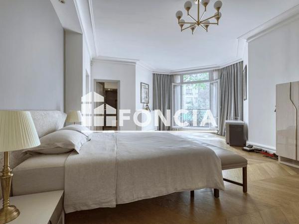 À vendre Appartement 7 pièces 375 m² - Paris 75016