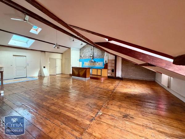 Appartement à louer 2 pièces 132.6m² Besançon (25000)