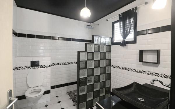 Maison à vendre    5 pièces •  Sainte-Luce