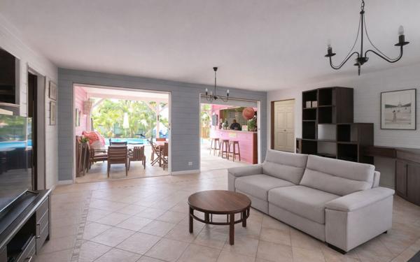 Maison à vendre    5 pièces •  Sainte-Luce