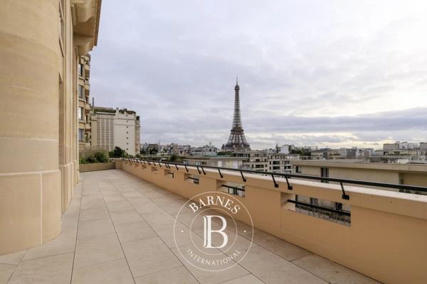Paris 16ème, Appartement 2 Chambres -  147 m² à vendre
