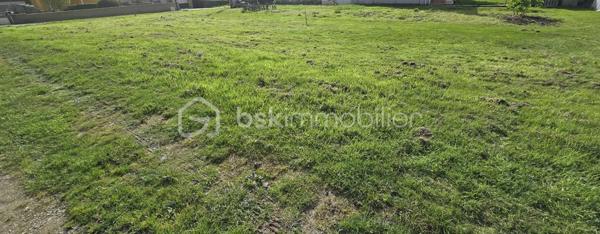 Terrain de 700 m²
