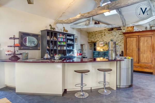 Propriété d’exception où le cheval est au cœur de la vie quotidienne proche de TOURNON D'AGENAIS (47)