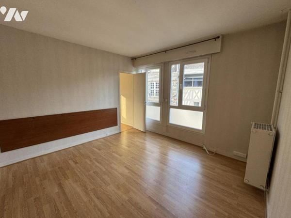 ROUEN Hypercentre - Rue Eau de Robec