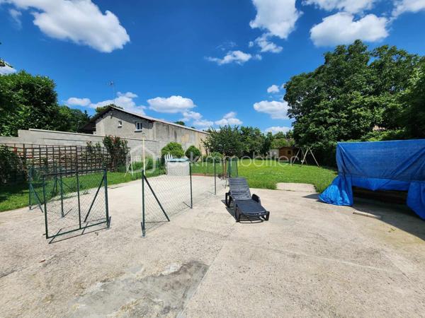 Maison traditionnelle de 208 m²