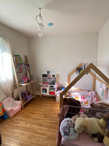 Ruelle. Maison 126 m² avec garage et jardin