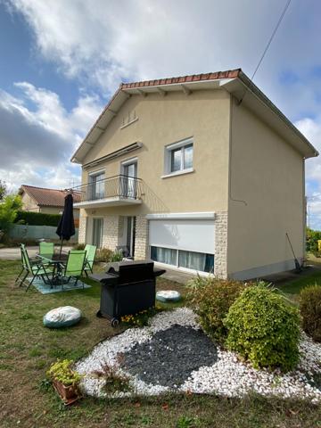 Ruelle. Maison 126 m² avec garage et jardin