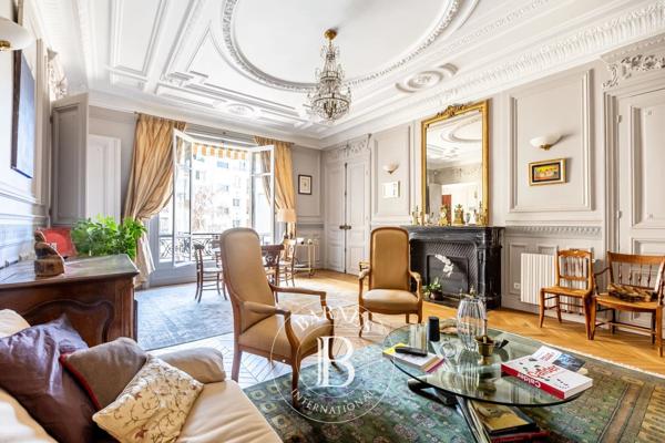 Paris 17ème, Appartement 2 Chambres -  113 m² à vendre