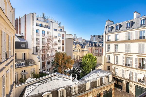Paris 17ème, Appartement 2 Chambres -  113 m² à vendre