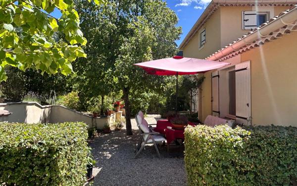 Maison à vendre    7 pièces •  Montbrun-les-Bains