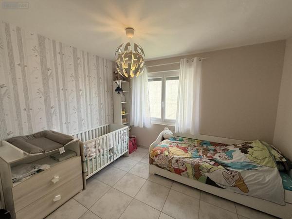 Maison individuelle à vendre à Saint-Yorre dans l'Allier (03270), ref : 2025/945-03020