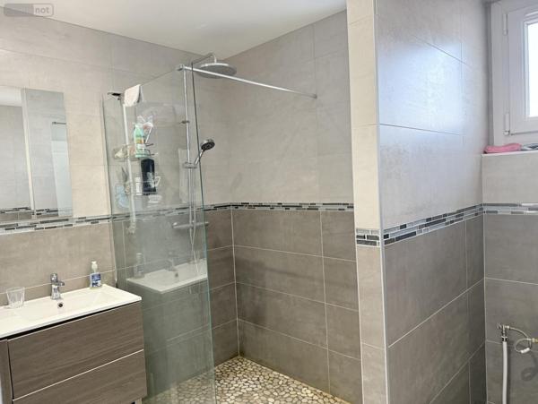 Maison individuelle à vendre à Saint-Yorre dans l'Allier (03270), ref : 2025/945-03020