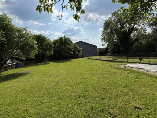 Maison individuelle à vendre à Saint-Yorre dans l'Allier (03270), ref : 2025/945-03020