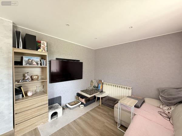 Maison individuelle à vendre à Saint-Yorre dans l'Allier (03270), ref : 2025/945-03020