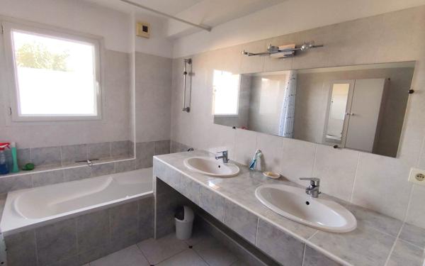 Appartement à vendre    4 pièces •  Perpignan