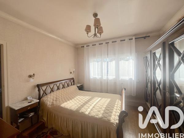 Maison à vendre 7 pièces 100 m² Sainte-Geneviève-des-Bois