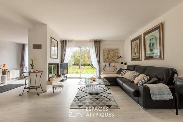 Propriété familiale et lumineuse au calme avec vaste parc arboré