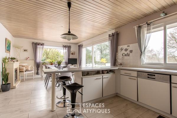 Propriété familiale et lumineuse au calme avec vaste parc arboré